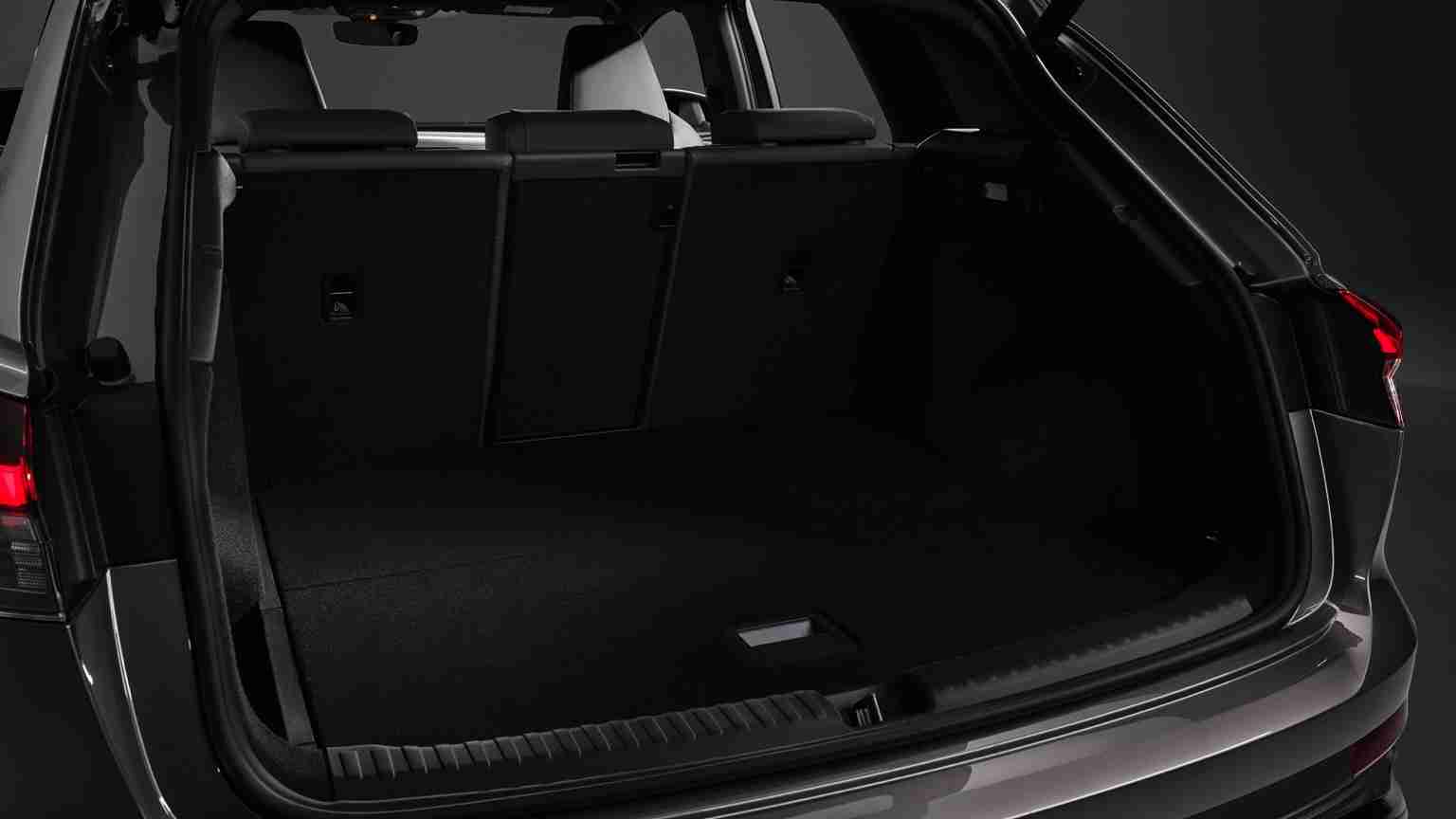 Audi Q4 e tron 55 quattro Interior (2)