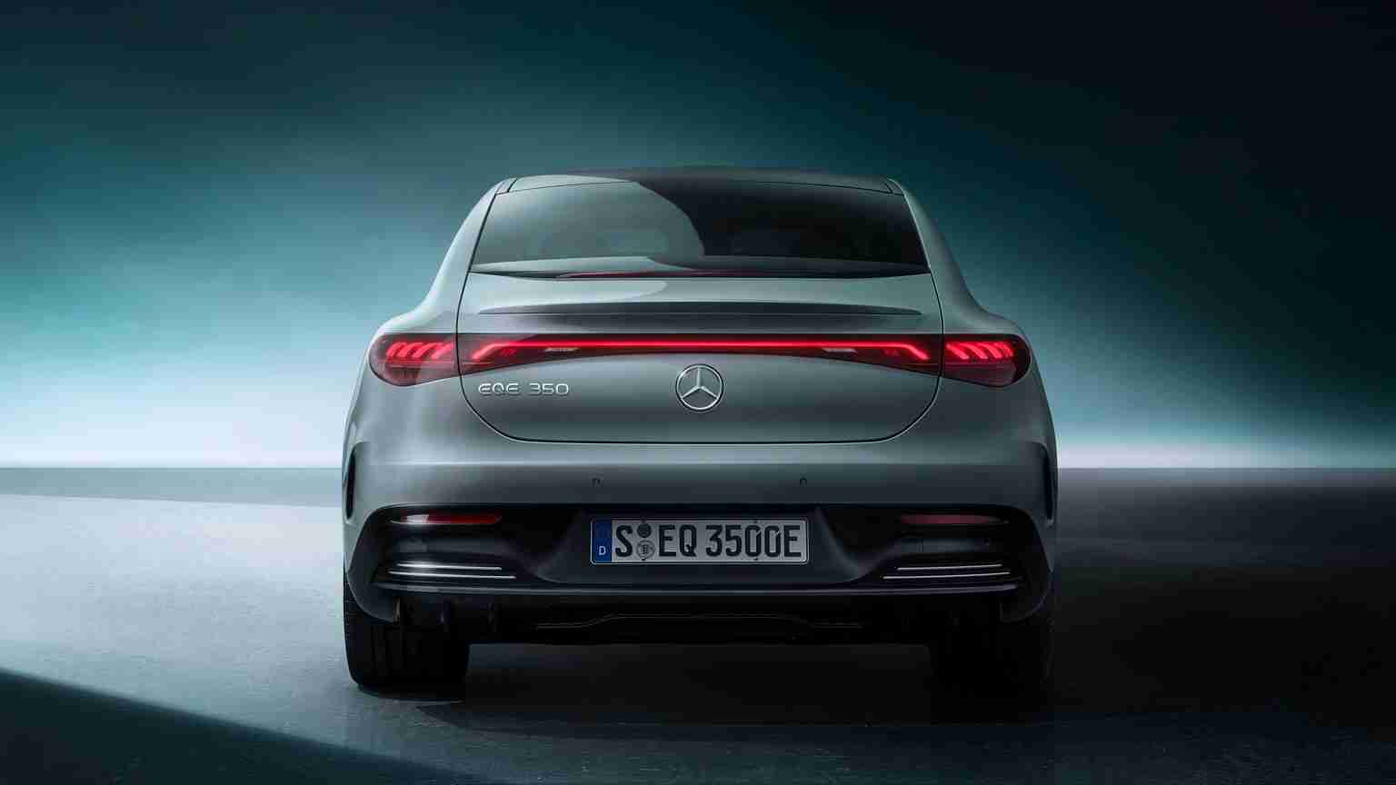 Mercedes EQE 350plus Dimensions