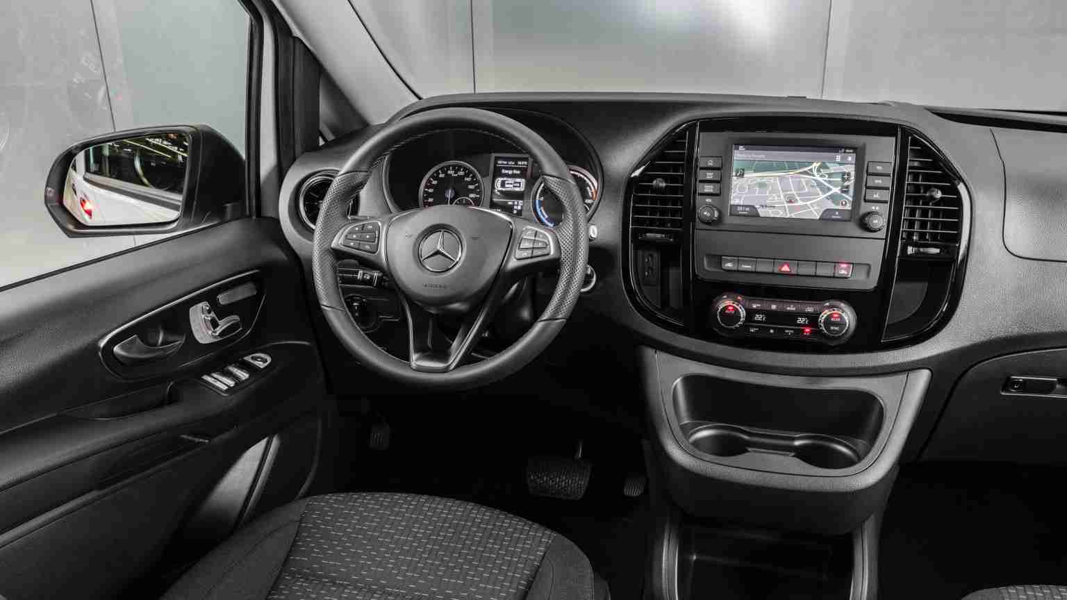 Mercedes eVito Tourer Extra Long 60 kWh Maintenance