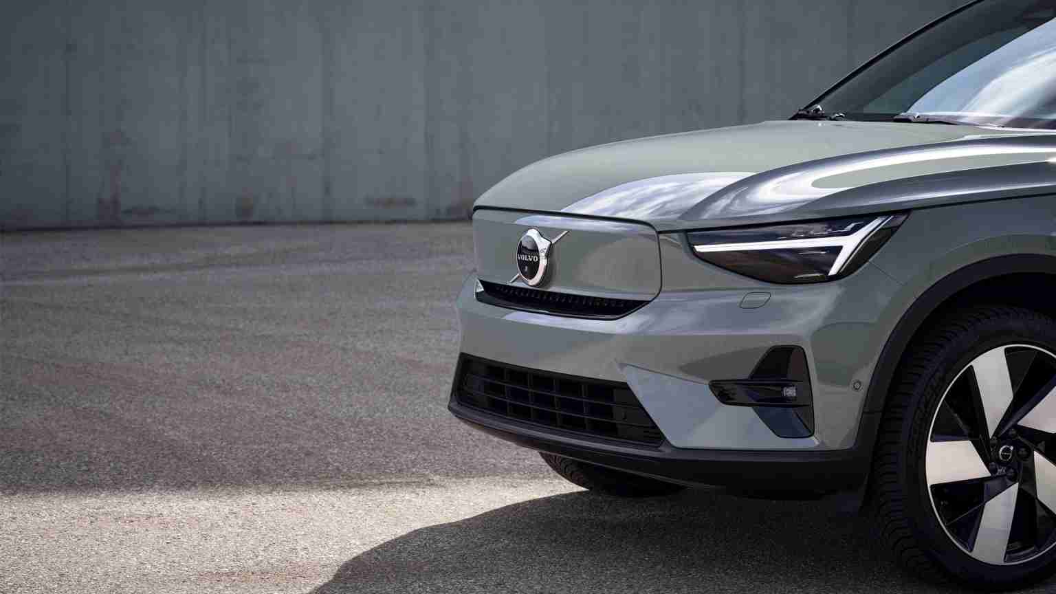 Volvo XC40 Recharge Single Motor Lease Details