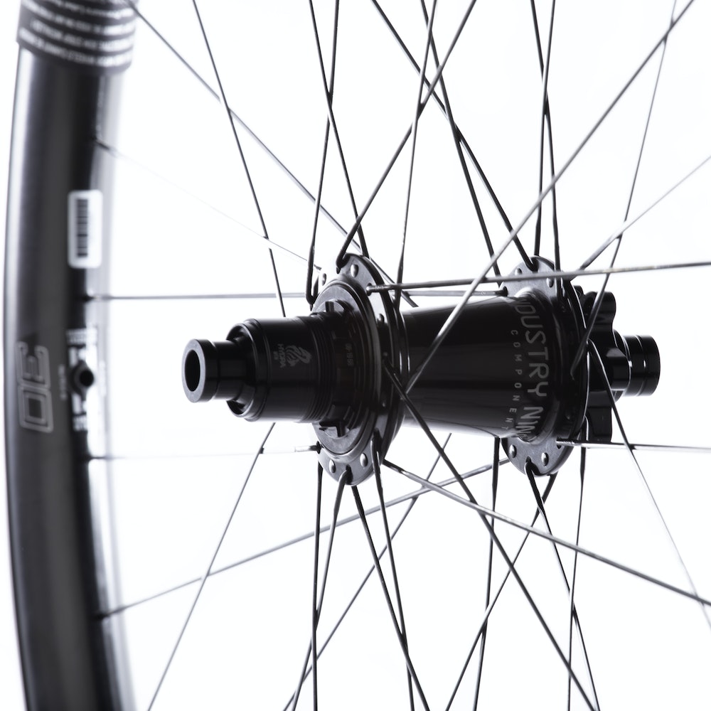 ENVE M730 I9 Hydra 27.5" Wheelset Specification