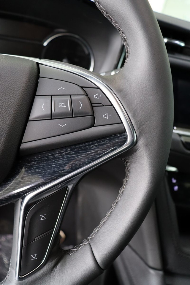 Cadillac XT5 Dimensions