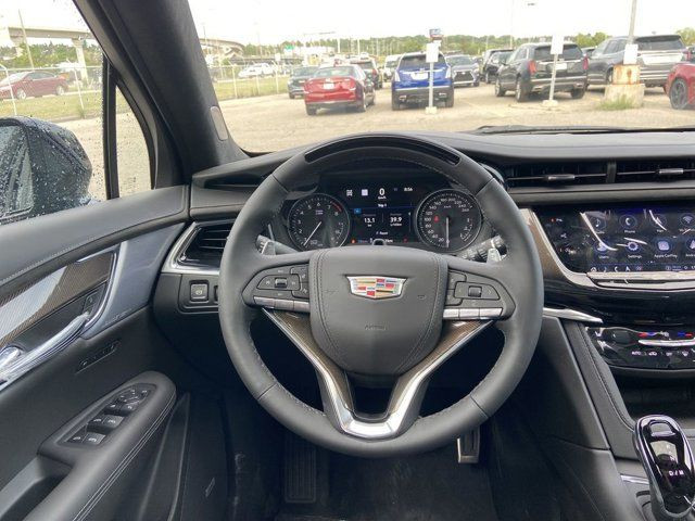 Cadillac XT6 Extras