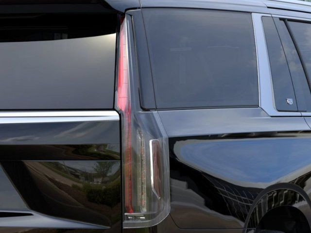Cadillac Escalade ESV PETROL