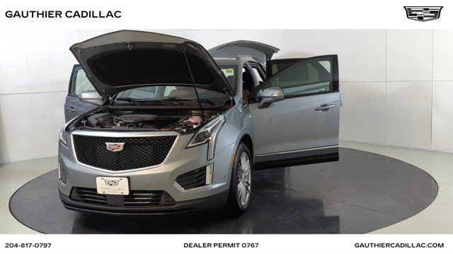 Cadillac XT5 Extras