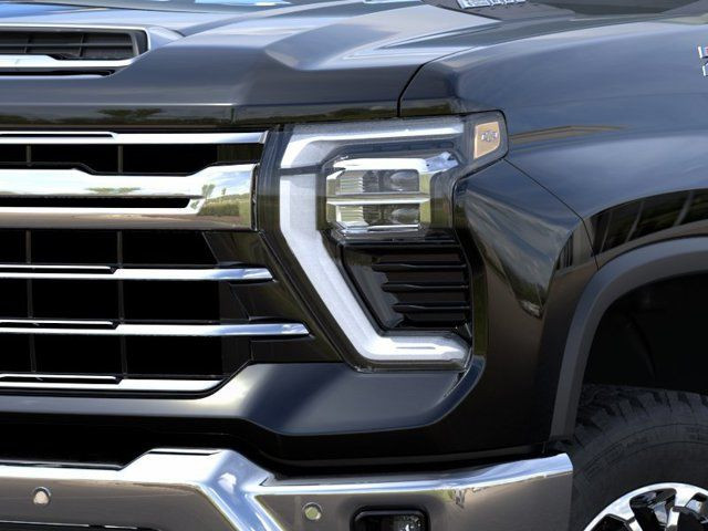 Chevrolet Silverado 3500HD Dimensions