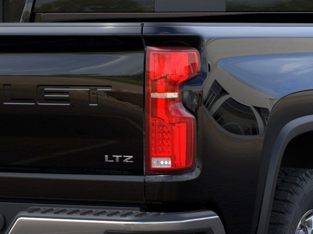 Chevrolet Silverado 3500HD Extras
