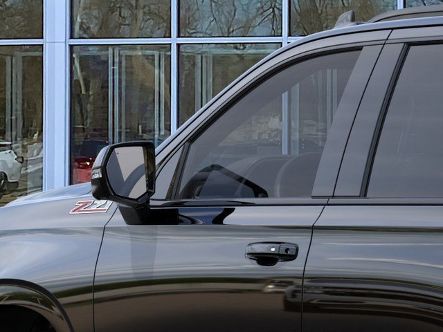 Chevrolet Tahoe 8