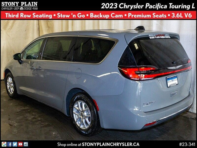 Chrysler Pacifica Automatic