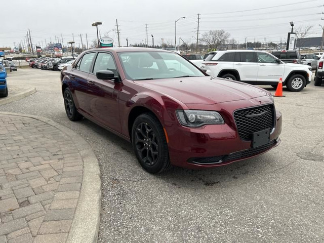 Chrysler 300 Safety