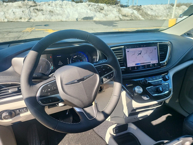 Chrysler Pacifica Automatic