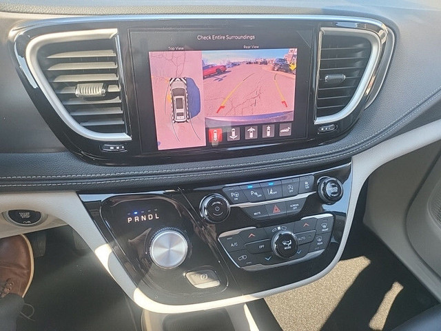 Chrysler Pacifica 7