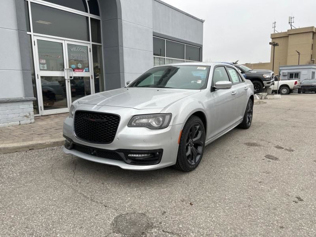 Chrysler 300 Colour