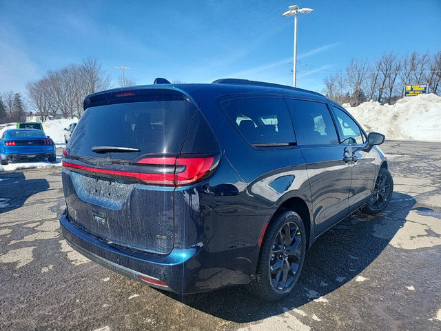 Chrysler Pacifica TOURING L