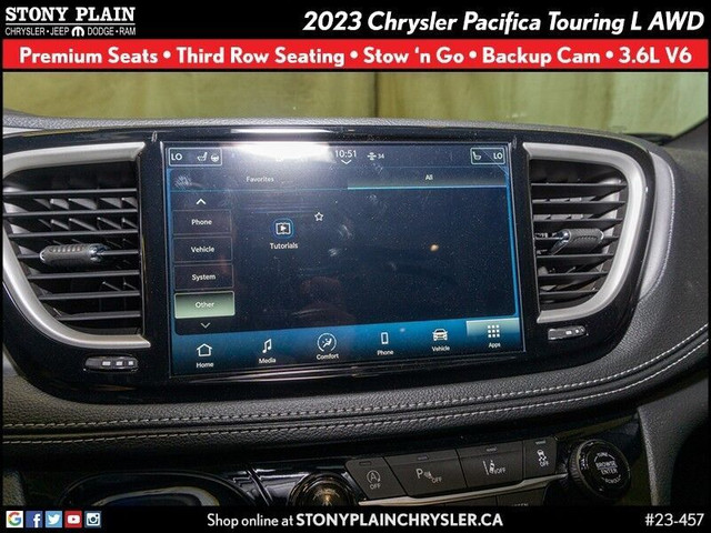 Chrysler Pacifica Features