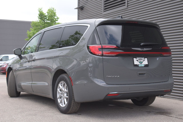 New Chrysler Pacifica