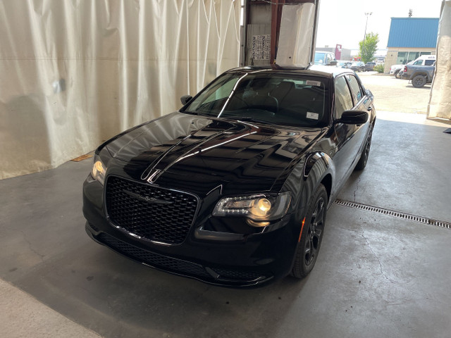 Chrysler 300 image