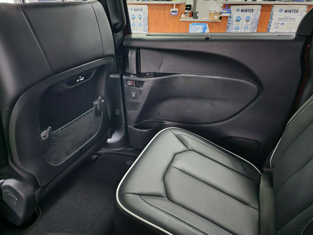 New Chrysler Pacifica