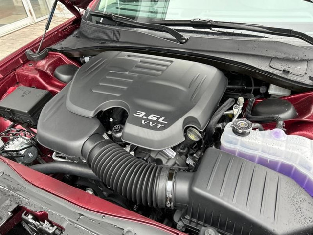 Chrysler 300 image