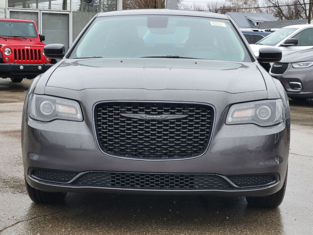 Chrysler 300 Safety