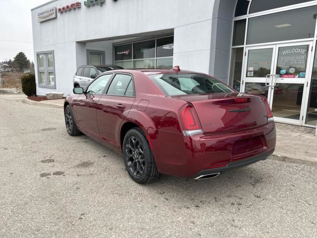Chrysler 300 Dimensions