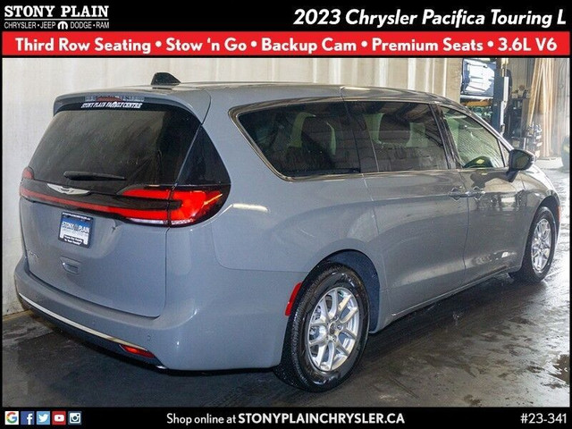 Chrysler Pacifica Extras