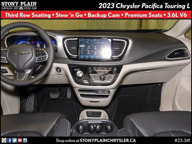 Chrysler Pacifica Automatic