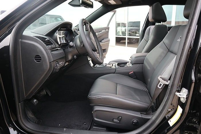 Chrysler 300 Dimensions
