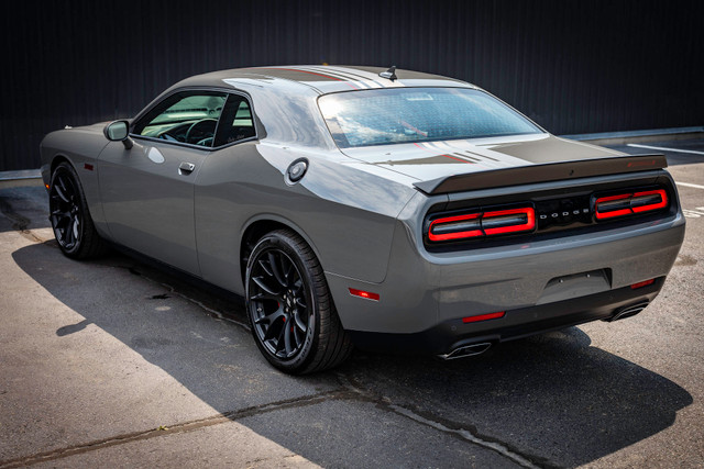 Dodge Challenger 5