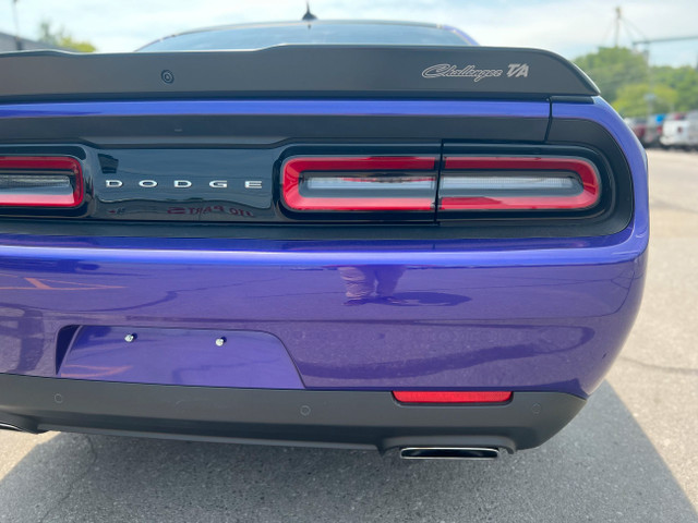 Dodge Challenger Manual