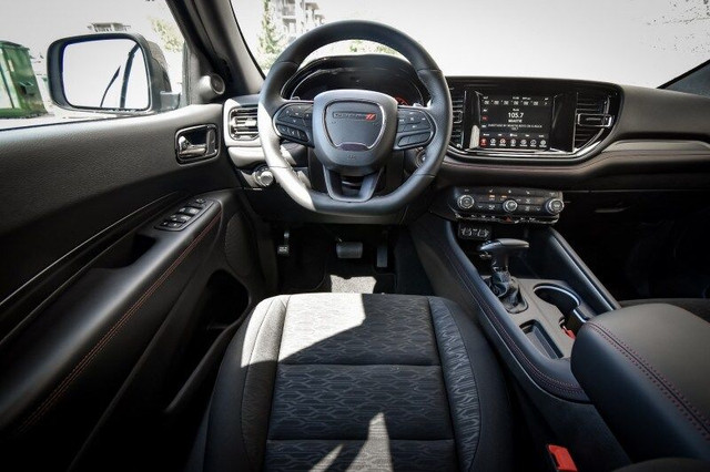 Dodge Durango Features