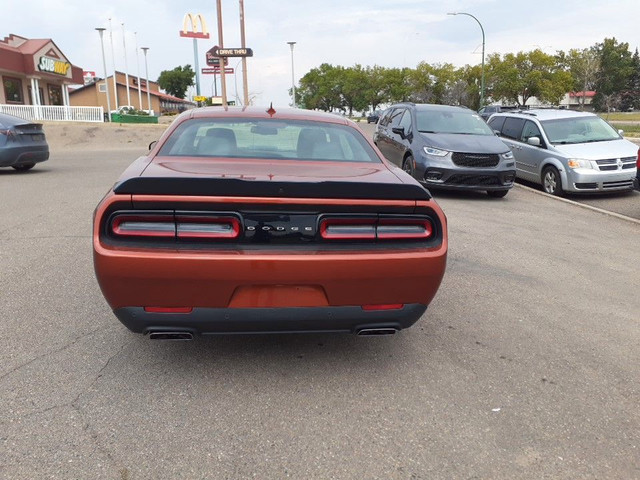 Dodge Challenger 5