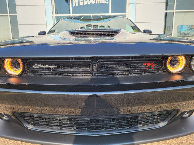 Dodge Challenger image