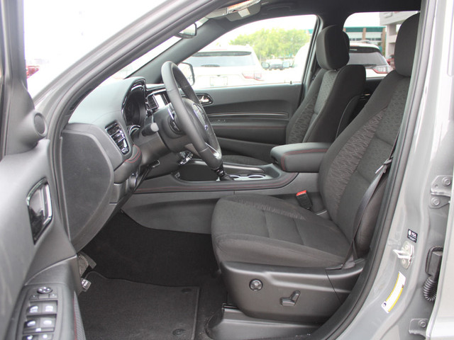 Dodge Durango All-wheel drive (AWD)