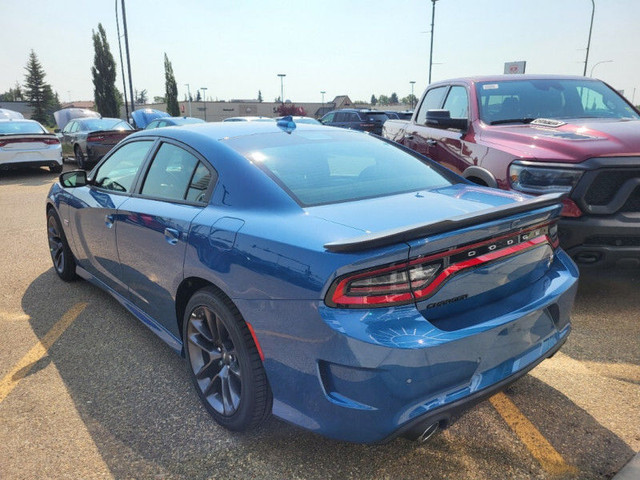 Dodge Charger Suv