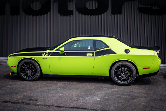 Dodge Challenger 5