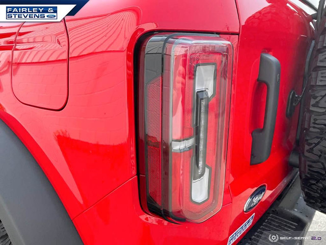 Ford Bronco II Features