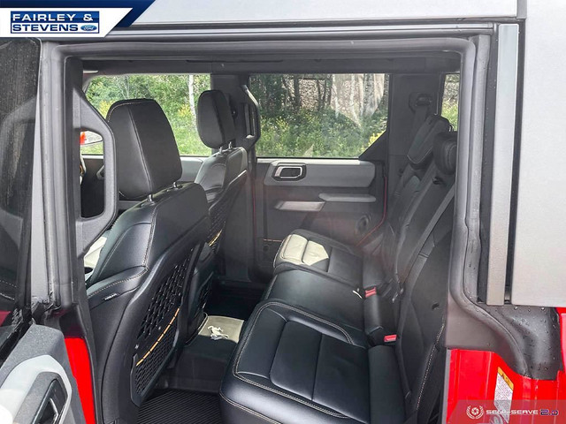 Ford Bronco II Suv