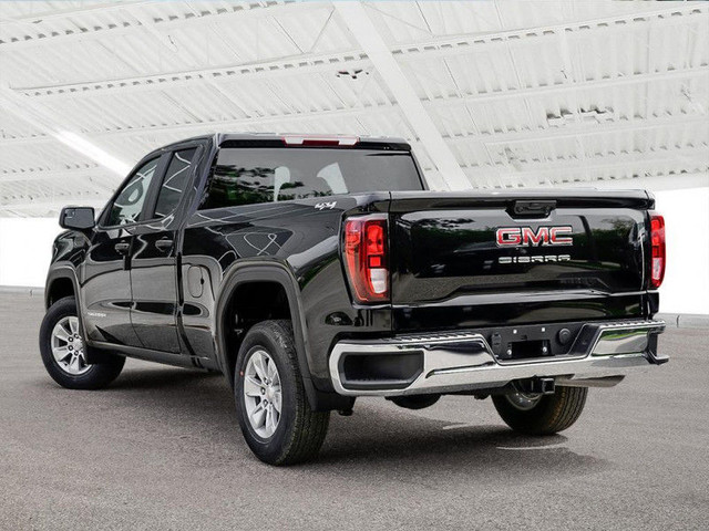 GMC Sierra 1500 PETROL