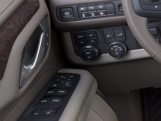 GMC Yukon 7
