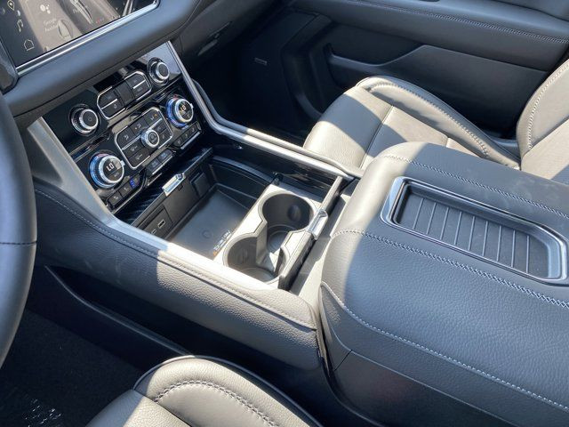 GMC Yukon PETROL