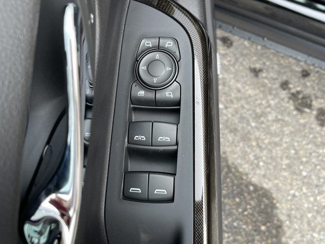 GMC Acadia 6