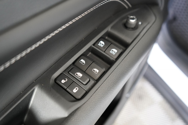 Jeep Compass Features