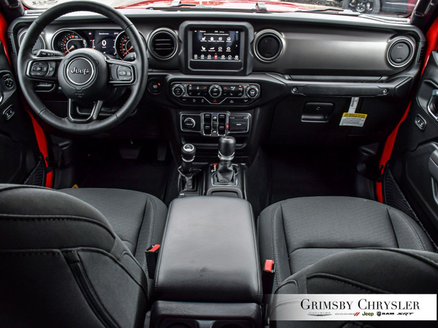 Jeep Gladiator Features