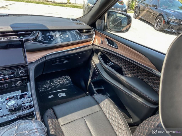 New Jeep Grand Cherokee