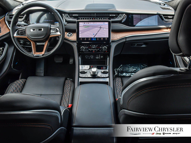 Jeep Grand Cherokee Features