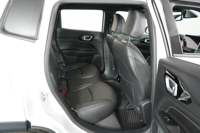 2023 Jeep Compass ALTITUDE