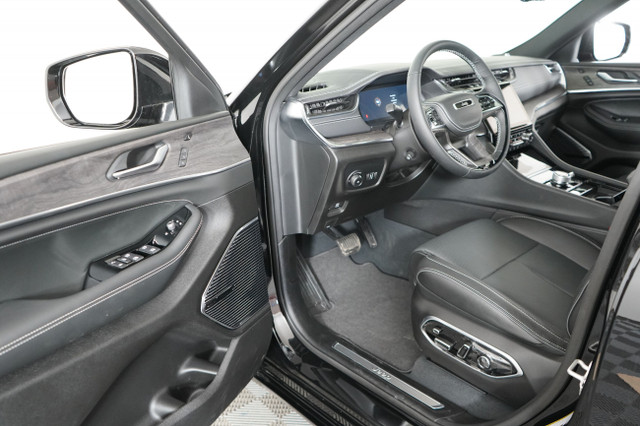 Jeep Grand Cherokee L PETROL