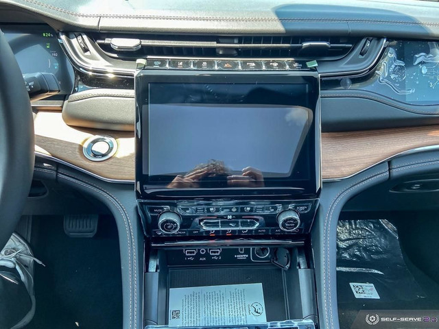 New Jeep Grand Cherokee