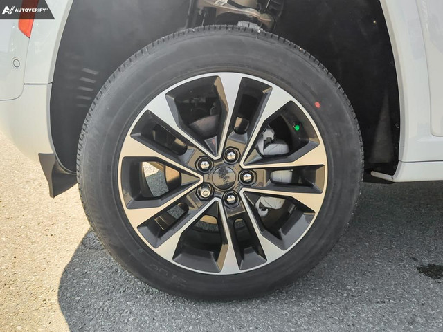 Jeep Grand Cherokee Colour